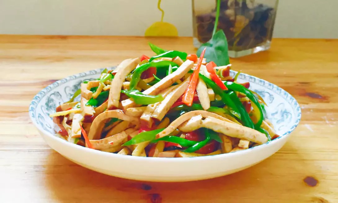 Vegetarian Stir-Fried Tofu Skin