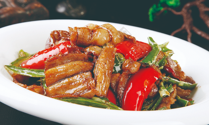 Classic Hunan-Style Stir-Fried Pork with Scallions
